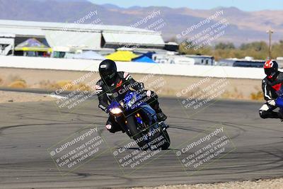 media/Jan-08-2022-SoCal Trackdays (Sat) [[1ec2777125]]/Turn 14 Outside (1050am)/